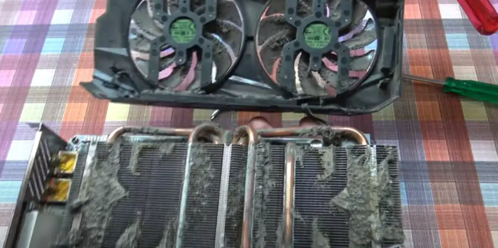 Remove fan to clean GPU